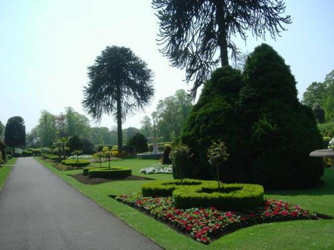 Pgds 20080805 214711 Brodsworth Hall May 2006 22