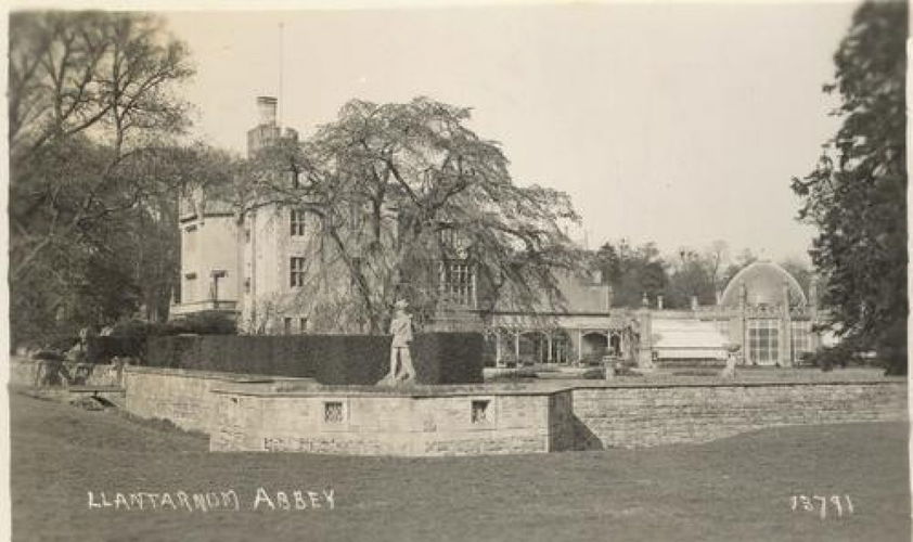 Pgds 20091020 162438 Llantarnam Abbey1