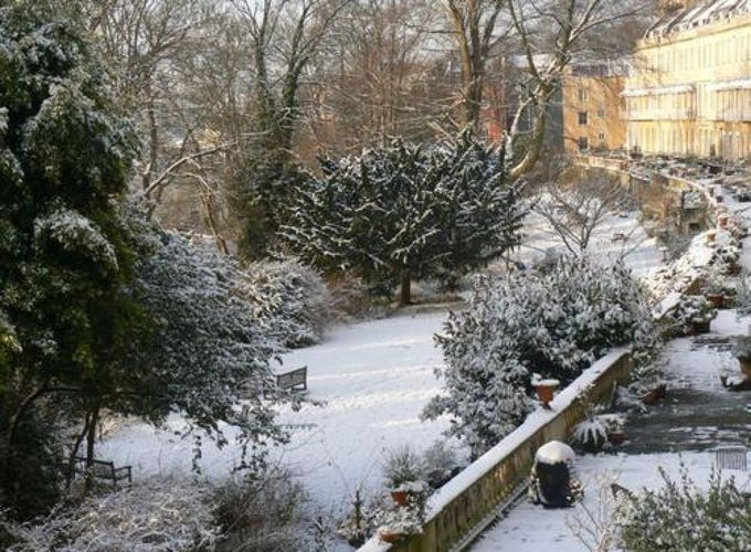 Pgds 20110814 113641 Winter In Cornwallis Crescent West Taken From The Balcony Of No 23