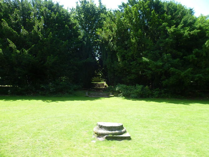 Pgds 20140714 201711 Steps From Hall Site 2