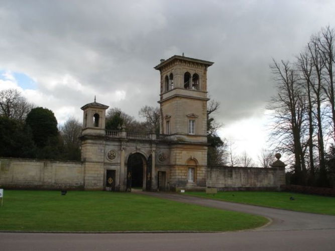 Pgds 20140722 202715 Golden Gates At Bowood   Geograph Org Uk   460641