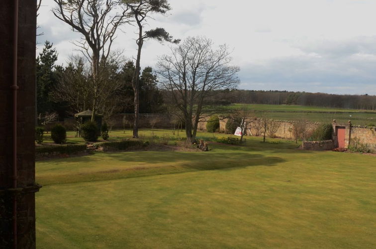 Pgds 20150212 161526 17 Summerhouse Raised To Give View Of Golf Links And Beach