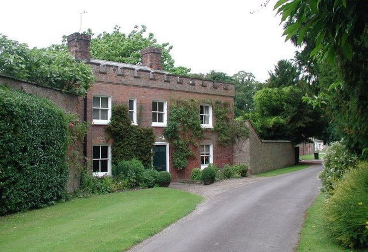 Pgds 20150520 071220 The Gardeners House Brocklesby Park   Geograph Org Uk   901171