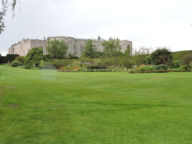 Pgds 20150922 120934 Castle And Herbaceous Border