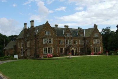 Pgds 20081021 153517 Launde Abbey Front Facade August 2007